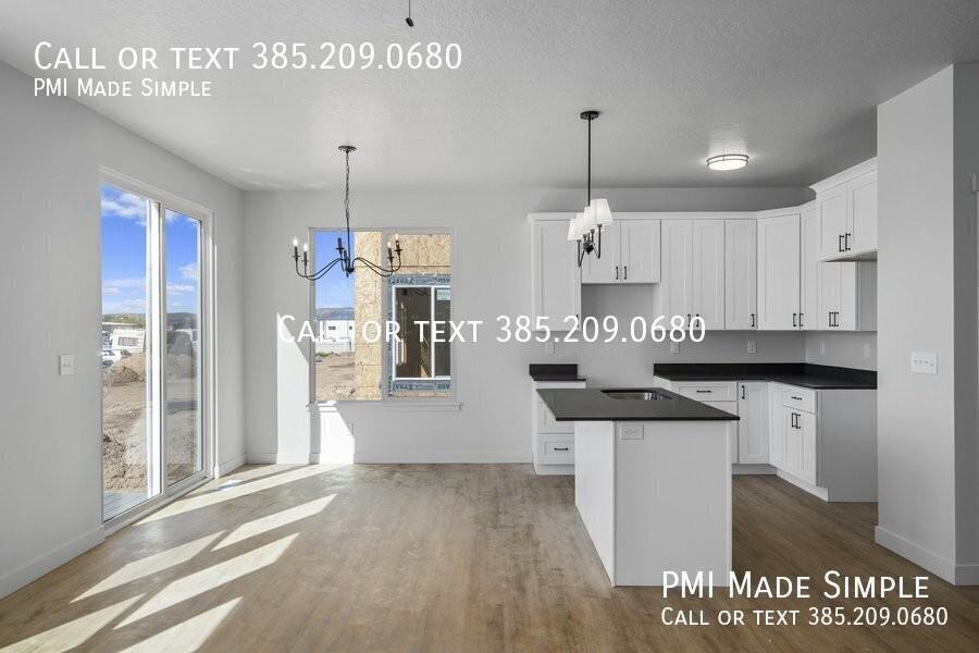 55 W 1320 N - Photo 2 of 50