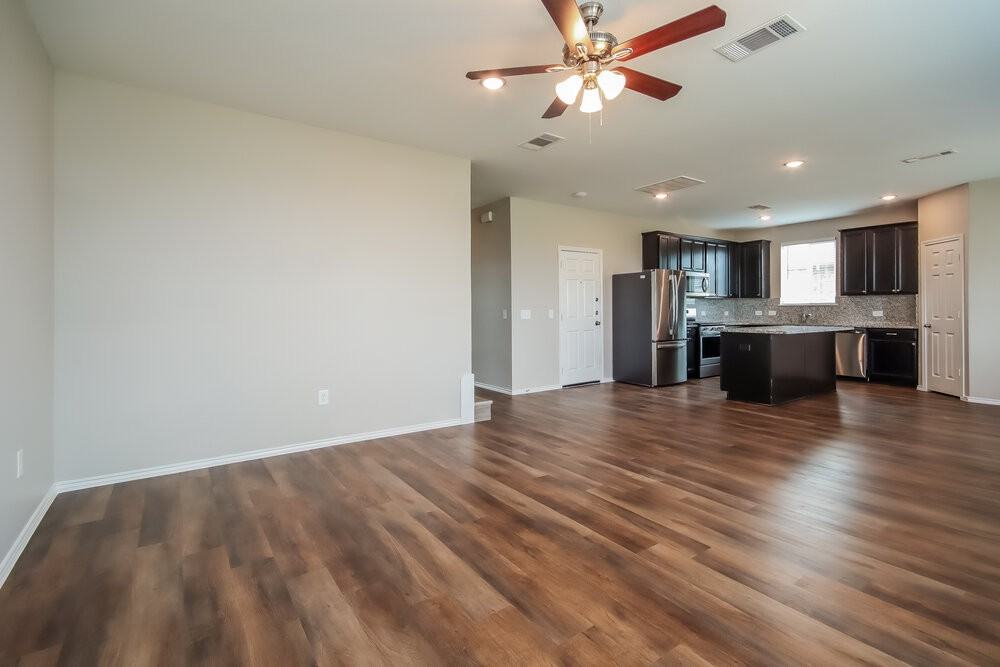 5907 Palomaville Ct - Photo 4 of 17