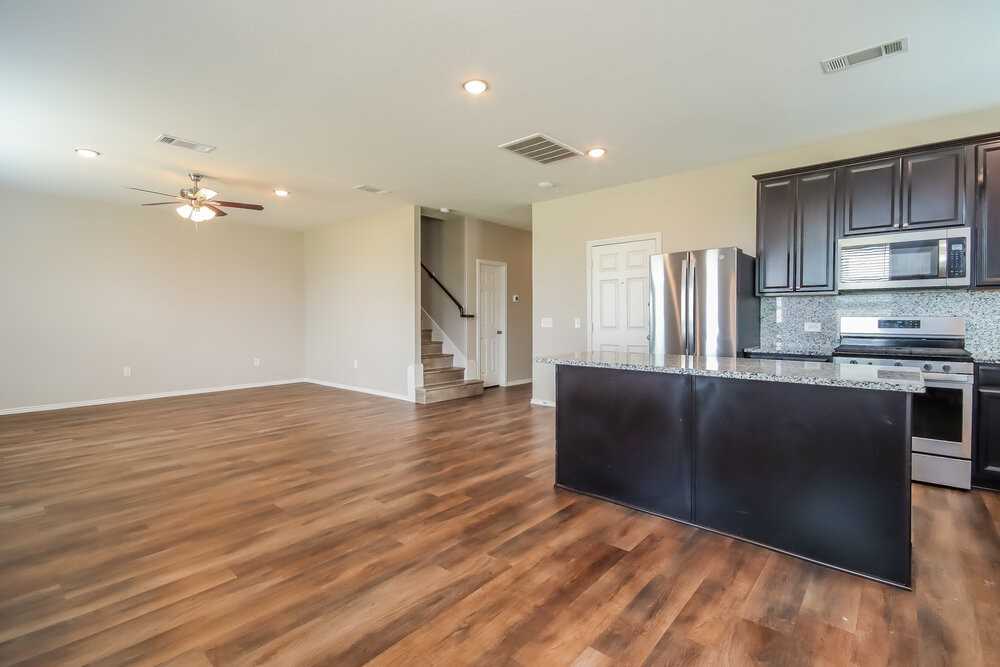 5907 Palomaville Ct - Photo 6 of 17