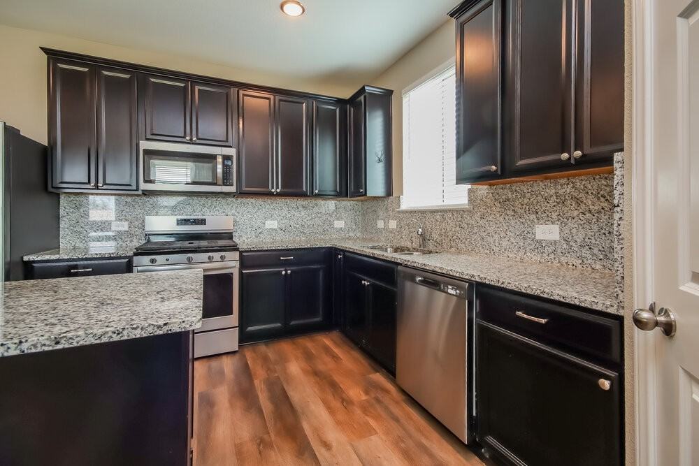 5907 Palomaville Ct - Photo 7 of 17