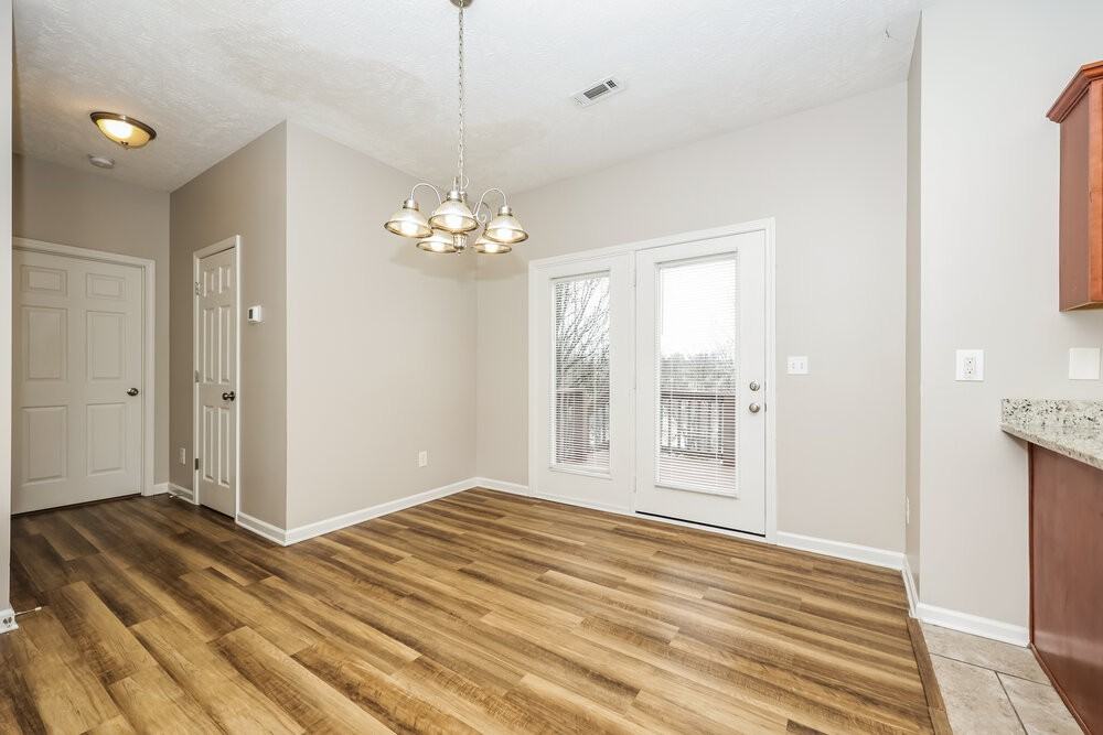 1116 Harmony Ln - Photo 6 of 17