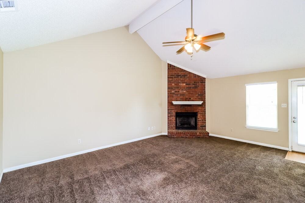 3650 Dawnridge Cv - Photo 4 of 25