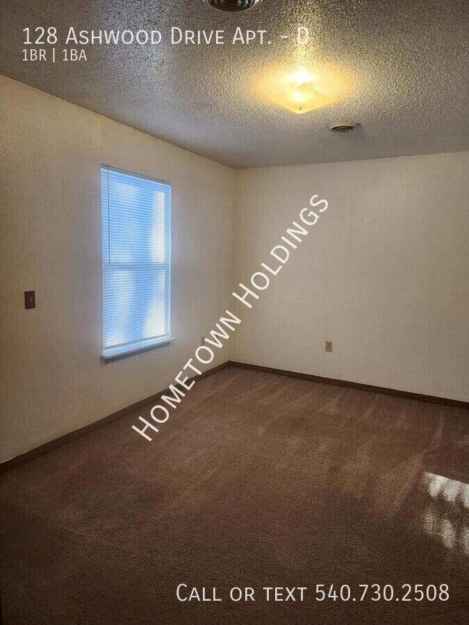 128 Ashwood Drive #D - Photo 7 of 9