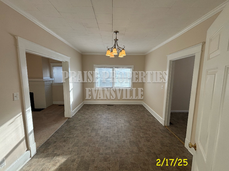 711 Monroe Ave - Photo 3 of 17