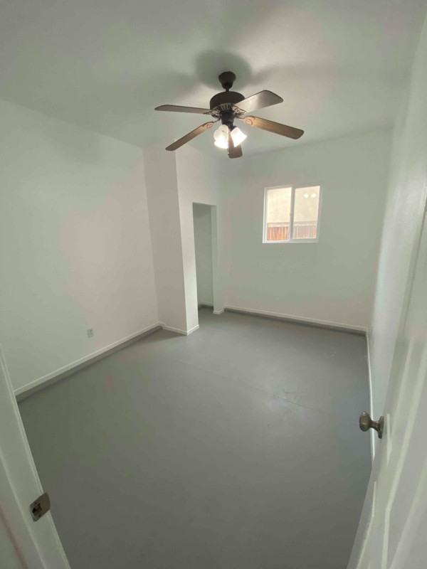 15220 Hallmark Ln - Photo 3 of 15