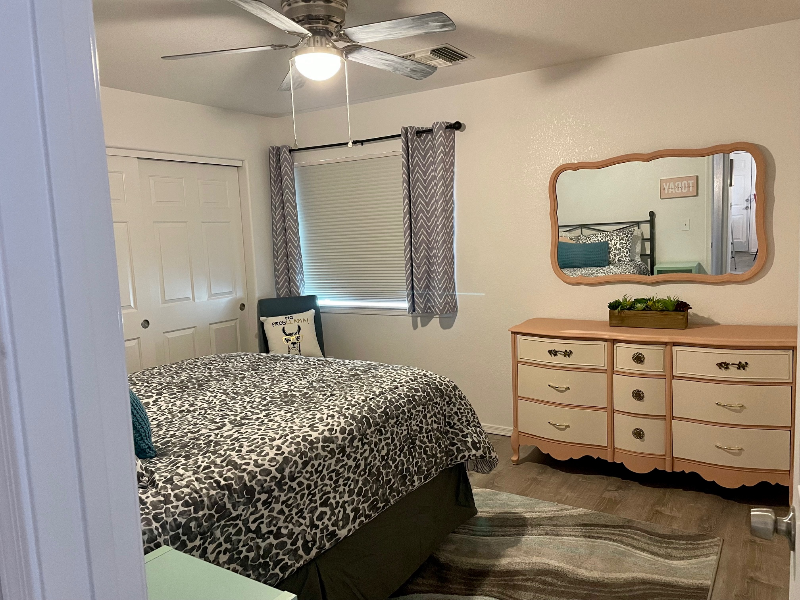 1394 E Stony Dr - Photo 5 of 18