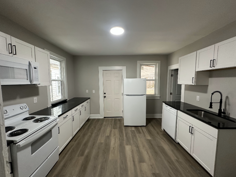 224 W Brown Ave #226
