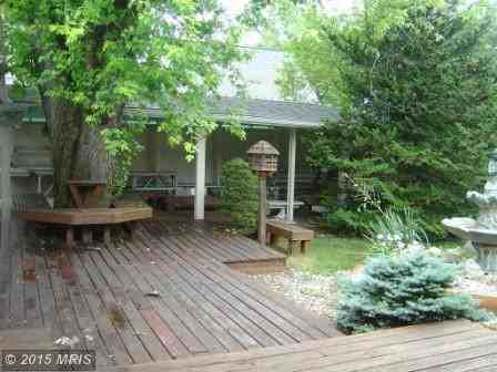 204 Virginia Ave - Photo 2 of 25