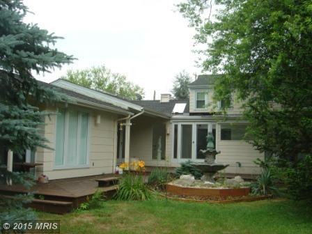 204 Virginia Ave - Photo 3 of 25