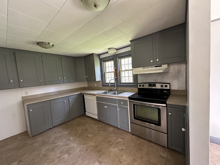 95 Keene Rd - Photo 3 of 7