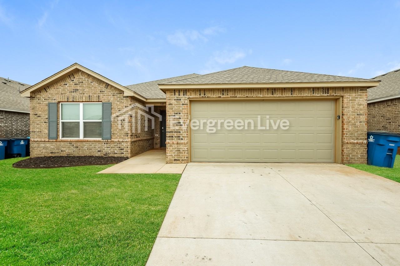 518 Crystal Ln - Photo 2 of 16