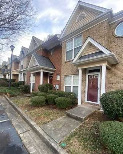3833 Austin Park Ln - Photo 2 of 16