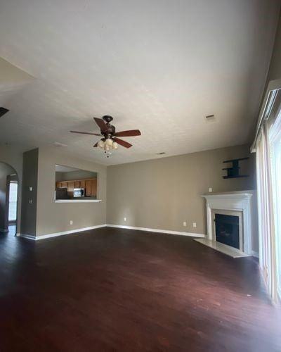 3833 Austin Park Ln - Photo 5 of 16