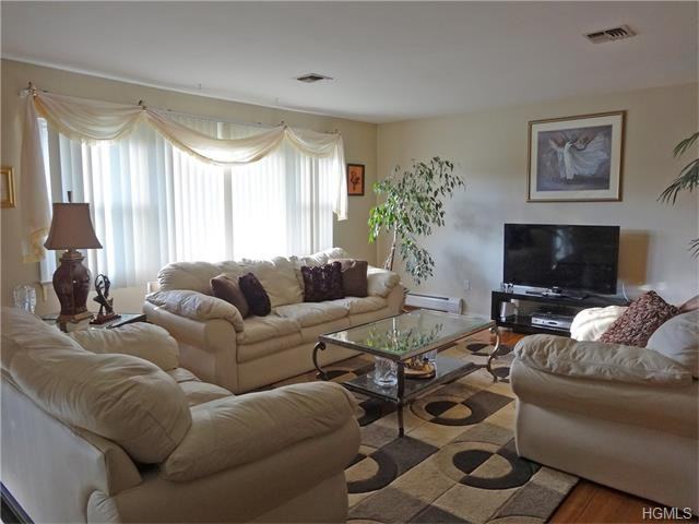 68 Mallory Rd - Photo 2 of 15