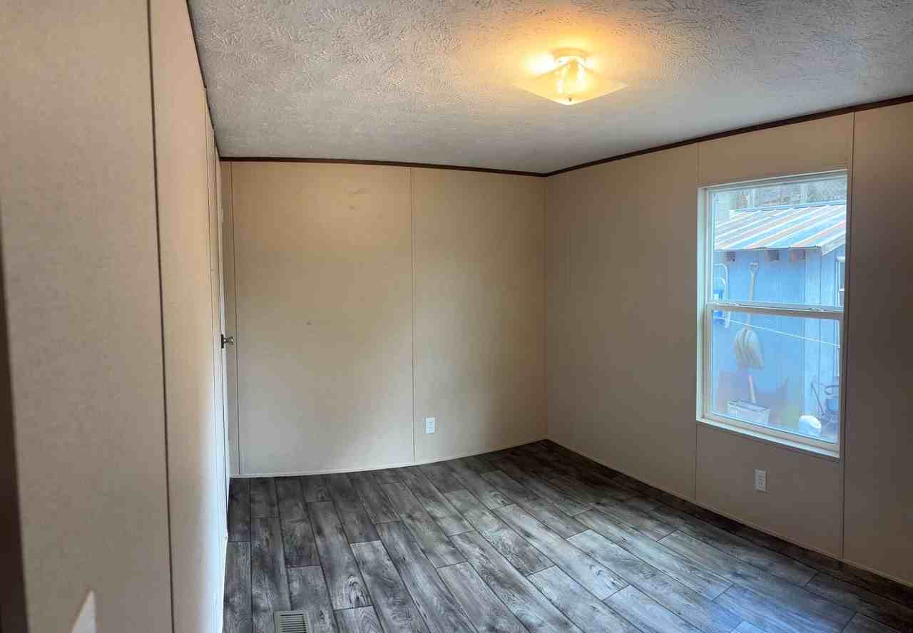 90 Wagon Wheel Cir - Photo 2 of 8