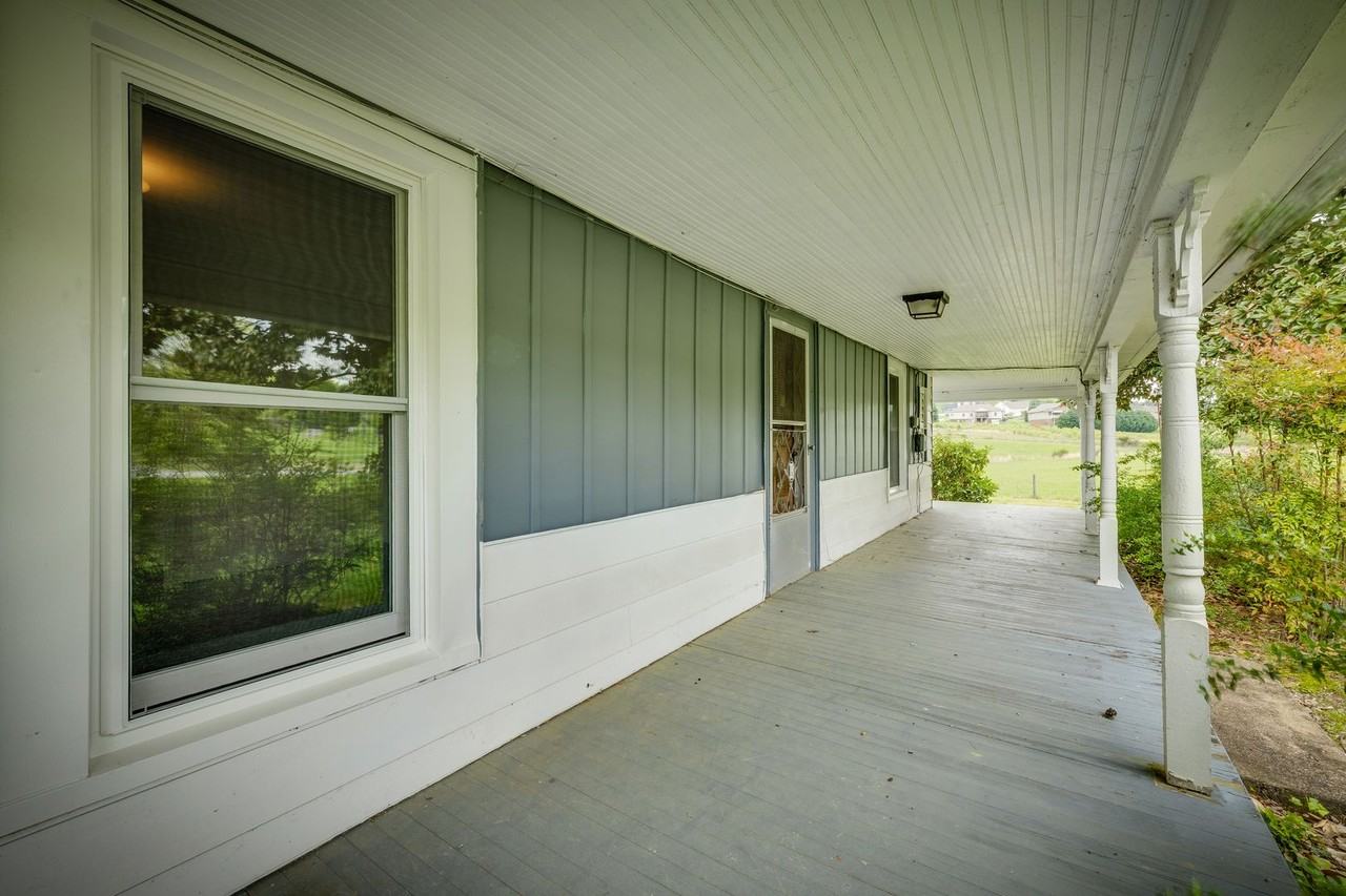 206 Old Stagecoach Rd - Photo 4 of 39