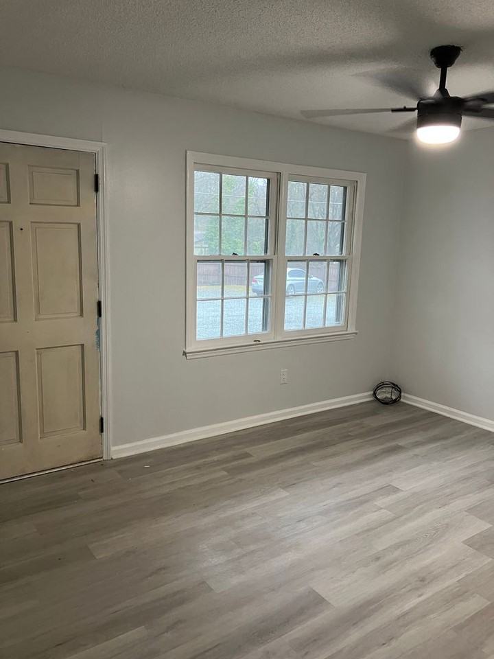 540 Stockton St - Photo 5 of 13