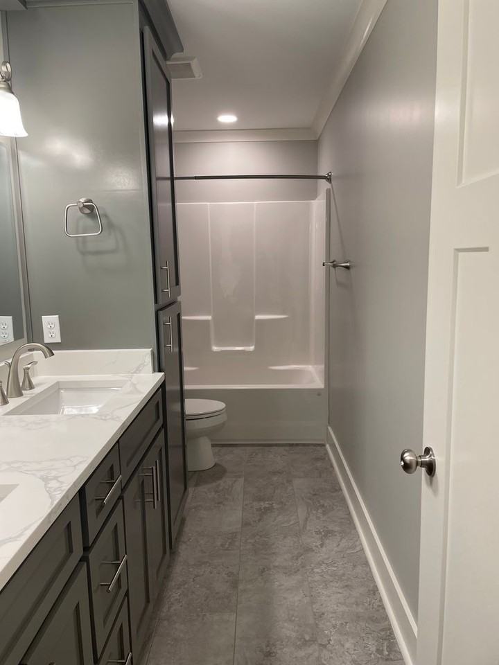 102 Rachel Dr - Photo 6 of 14