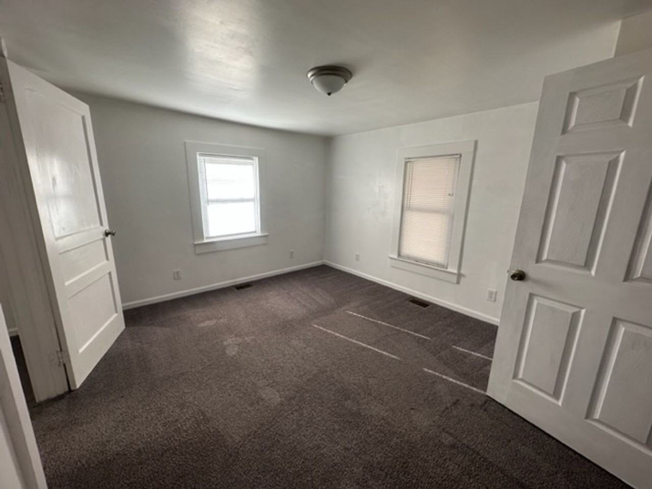 610 Marshall St - Photo 3 of 16