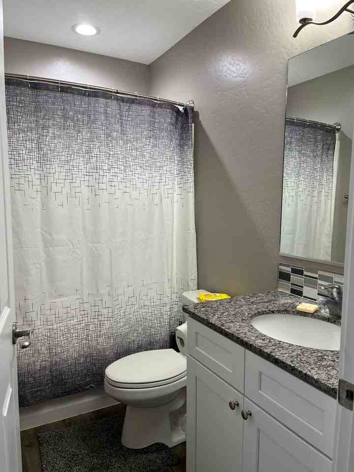 1729 Village Pkwy - Photo 2 of 10