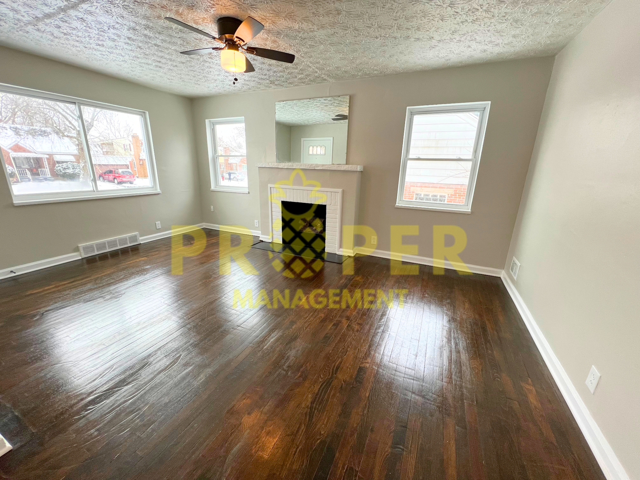 1635 Wesleyan Rd - Photo 3 of 14