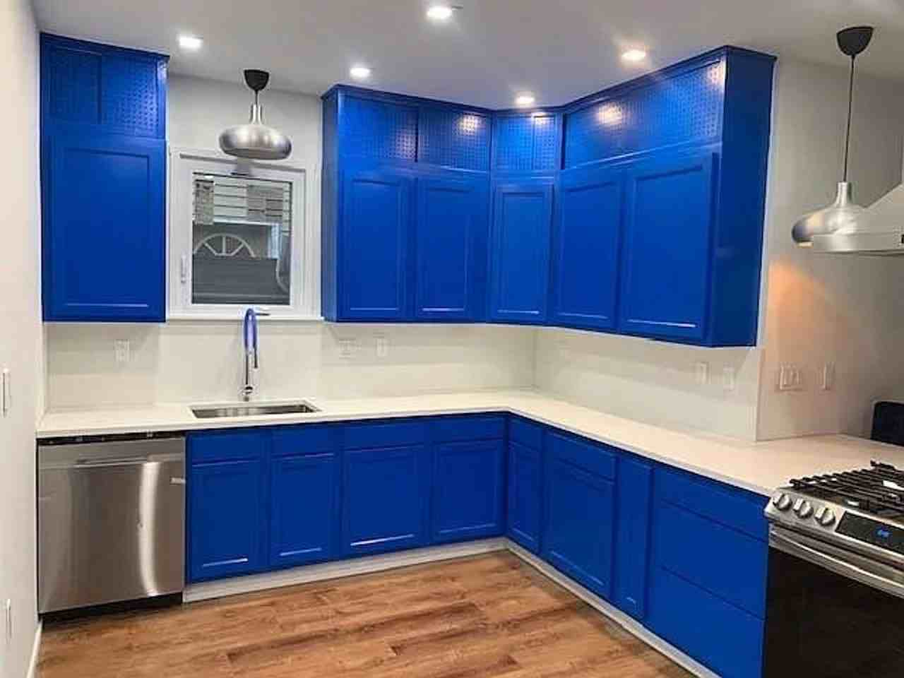 5160 Carnegie St - Photo 2 of 20