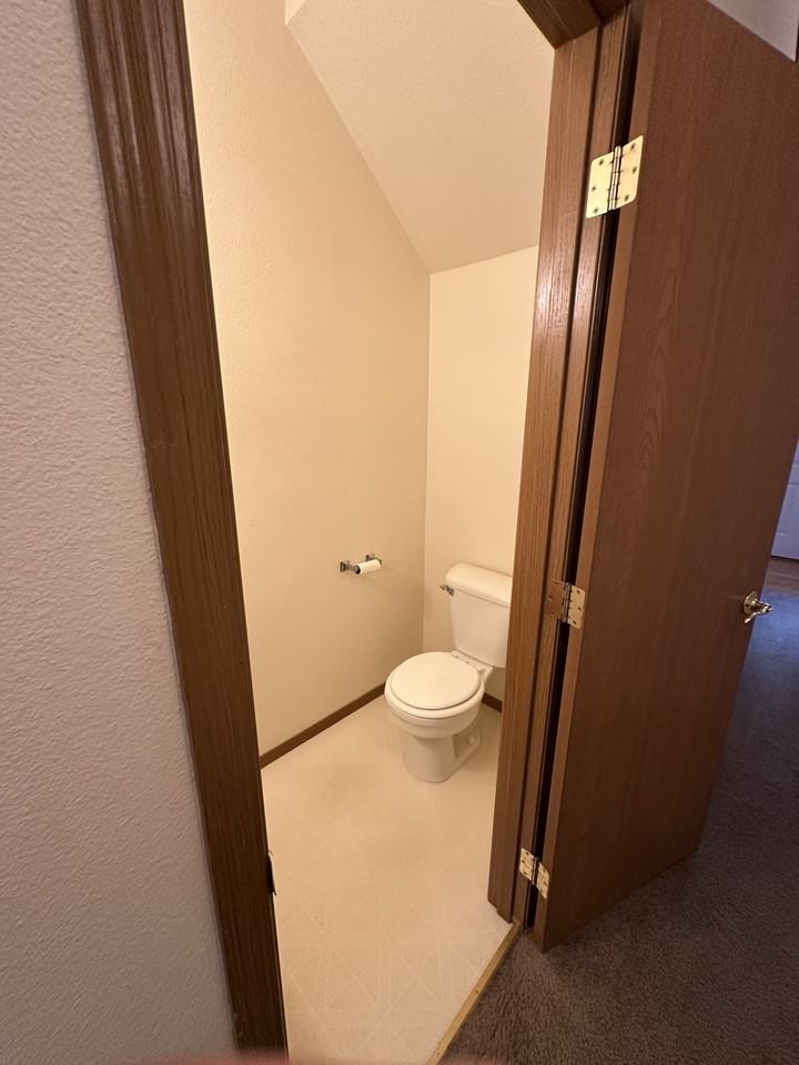 12505 63rd Ave E #NA - Photo 3 of 31