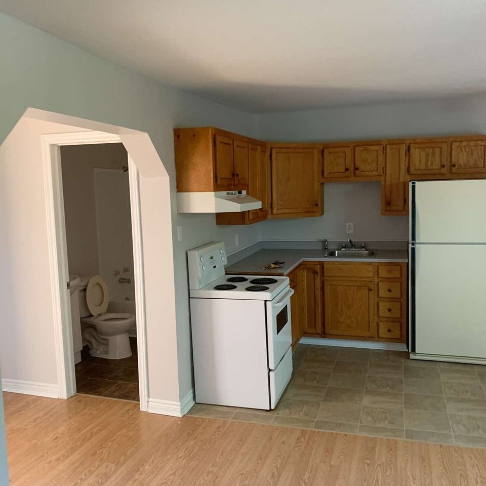 6 Kingsview Courtunit 3 #3 - Photo 2 of 20