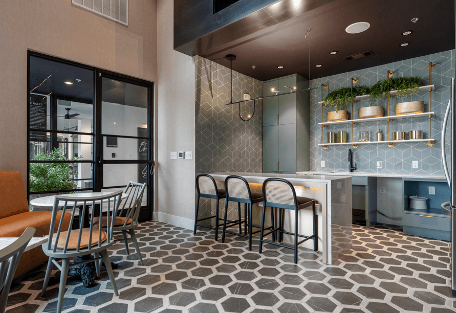 Auro Crossing - Photo 7 of 18