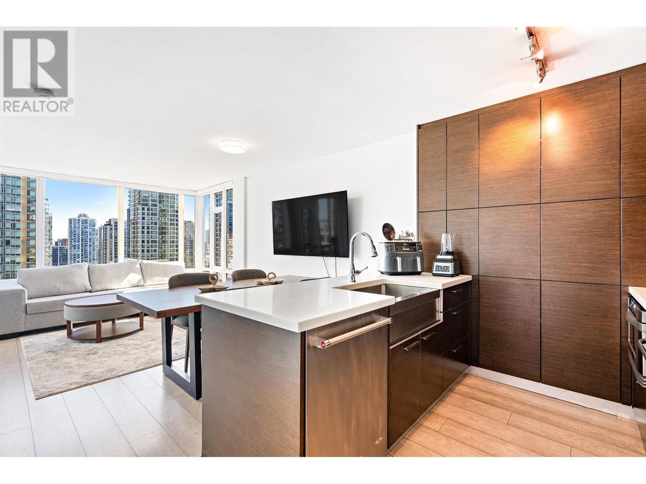 535 Smithe Street #1404 - Photo 7 of 31
