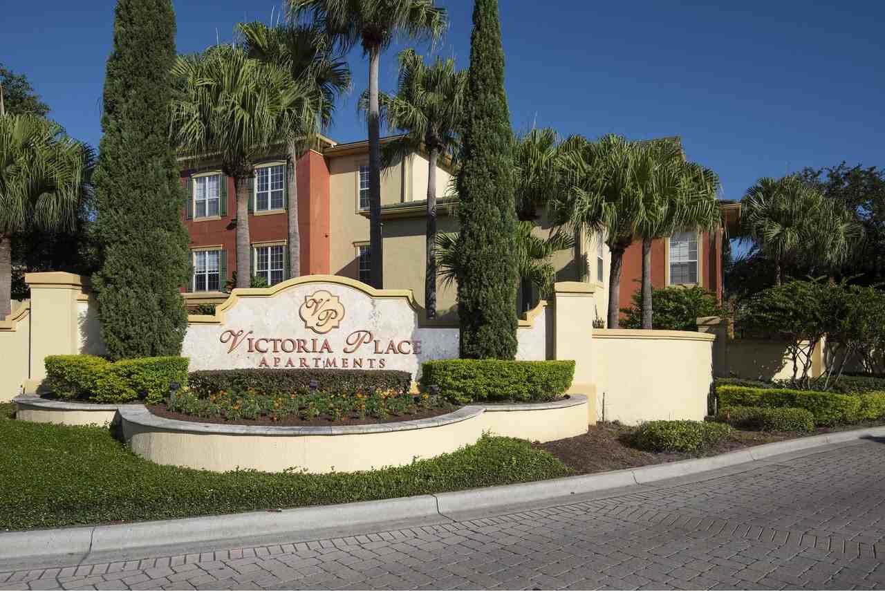 Victoria Place - Photo 5 of 50