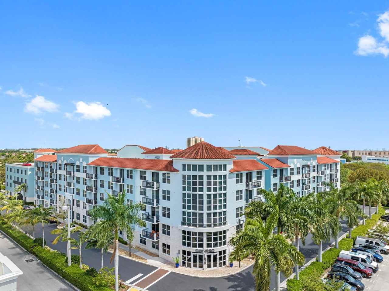 Paraiso at Fountain Square - Photo 2 of 50