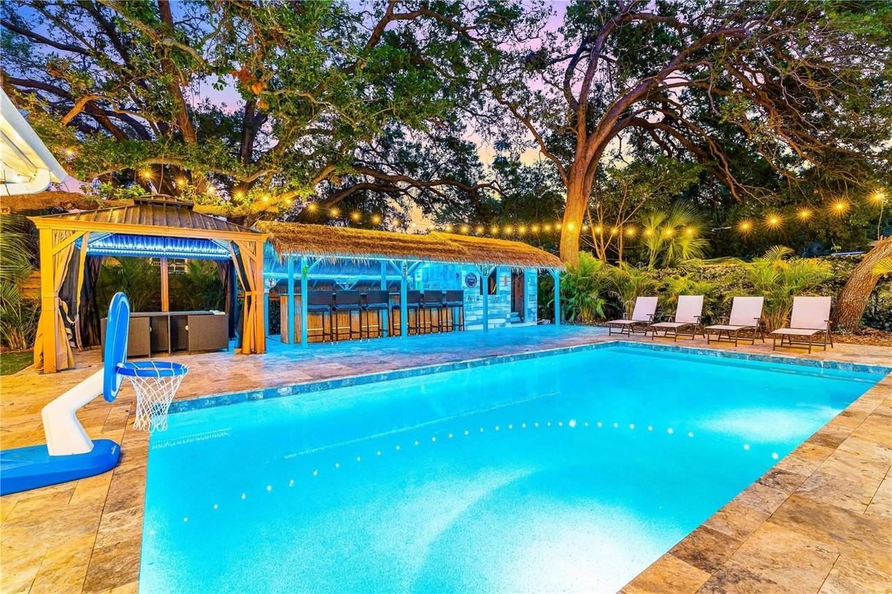 1865 Orchid St - Photo 3 of 29