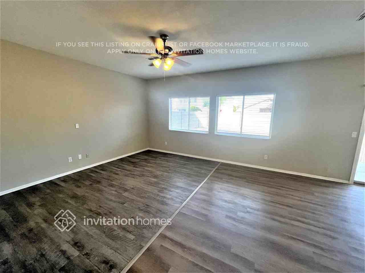 14451 N 132nd Dr - Photo 6 of 22