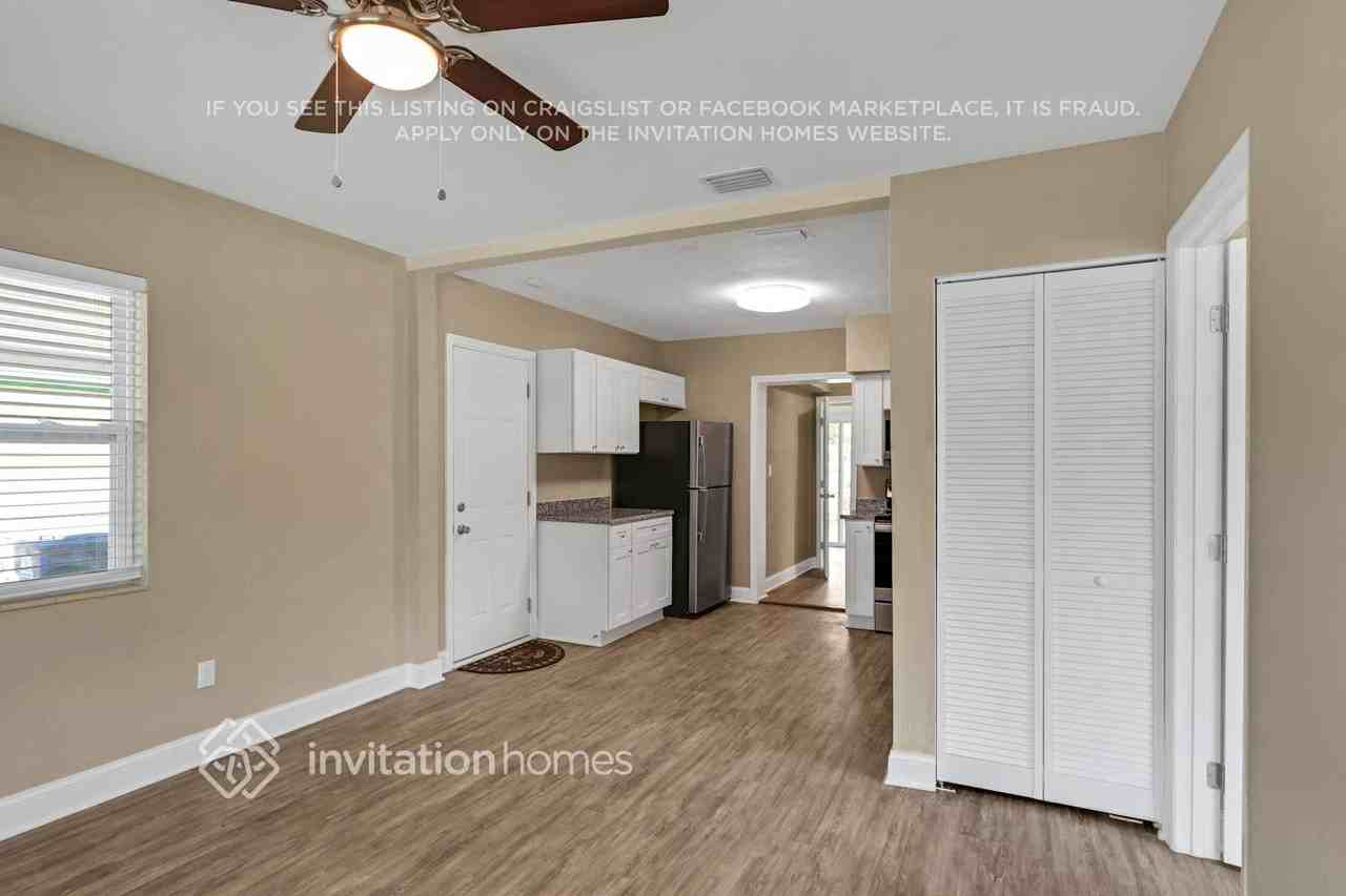 3735 27th Ave S - Photo 5 of 21