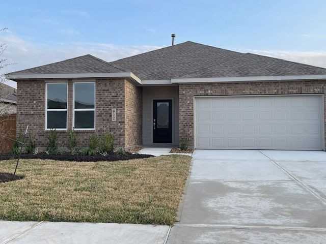 922 Heaven Dr - Photo 2 of 25