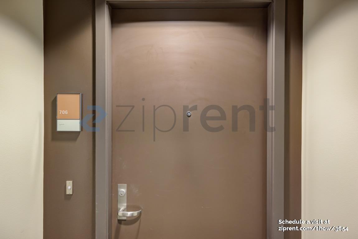 250 King St #706 - Photo 5 of 16