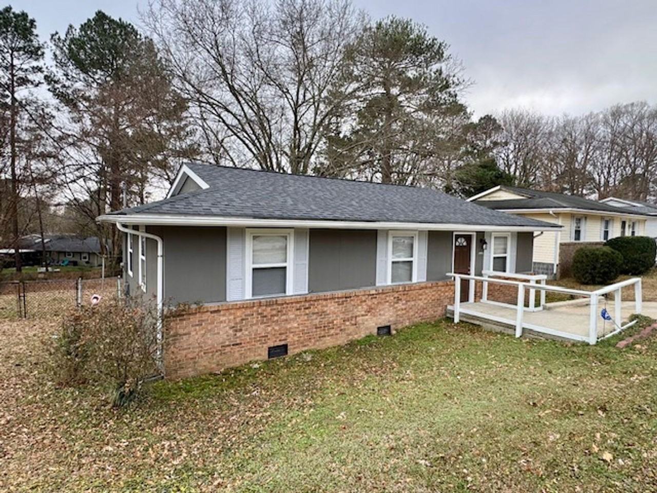 1840 Martin Luther King Jr Boulevard - Photo 2 of 25