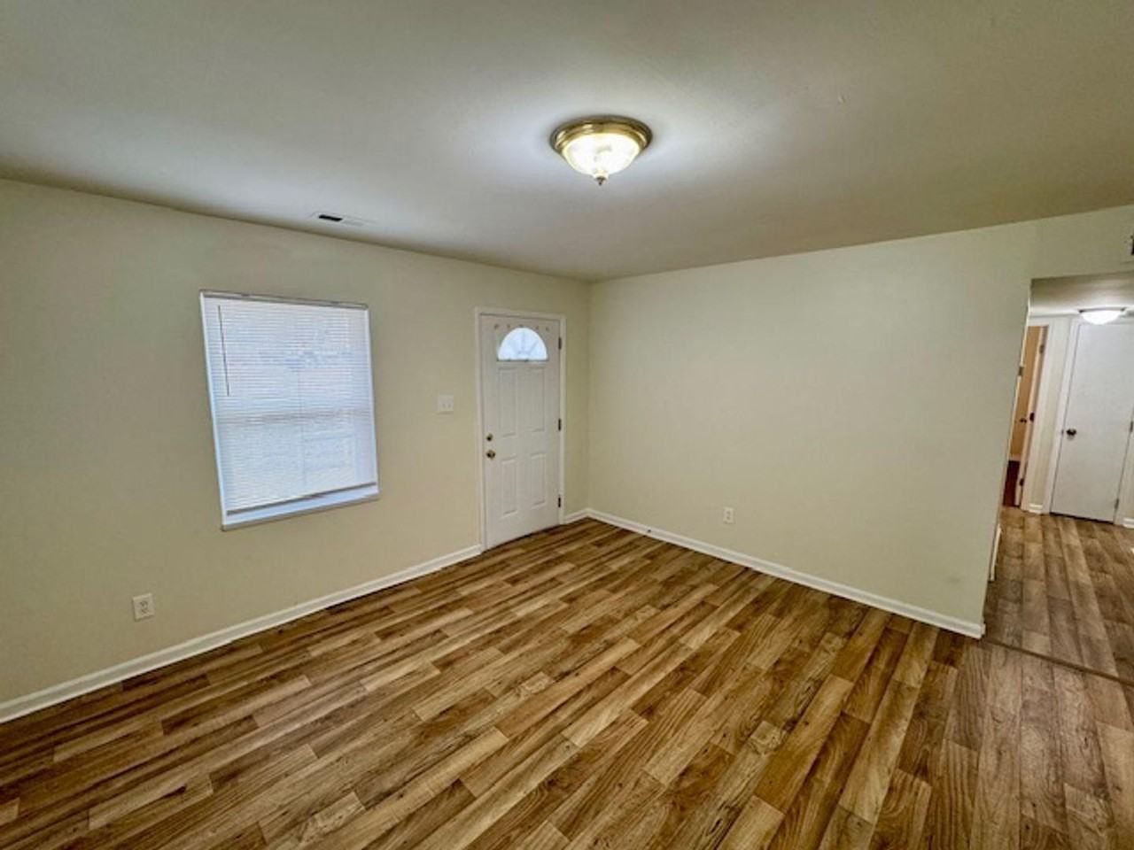 1840 Martin Luther King Jr Boulevard - Photo 5 of 25