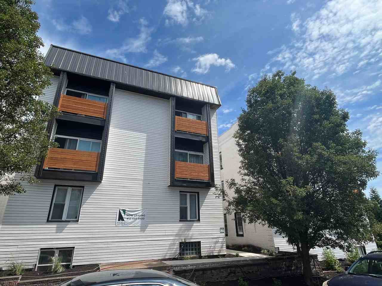 3408 Parkview Avenue Apartments - Photo 6 of 50