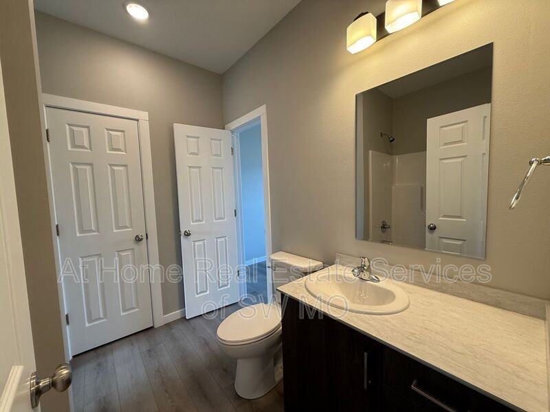 1486 S Shayla Ave - Photo 6 of 13