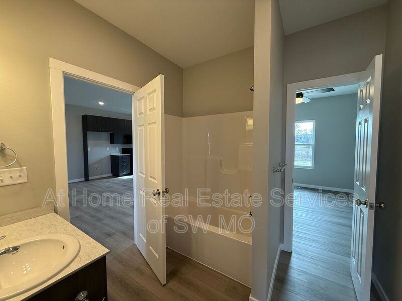 1486 S Shayla Ave - Photo 7 of 13