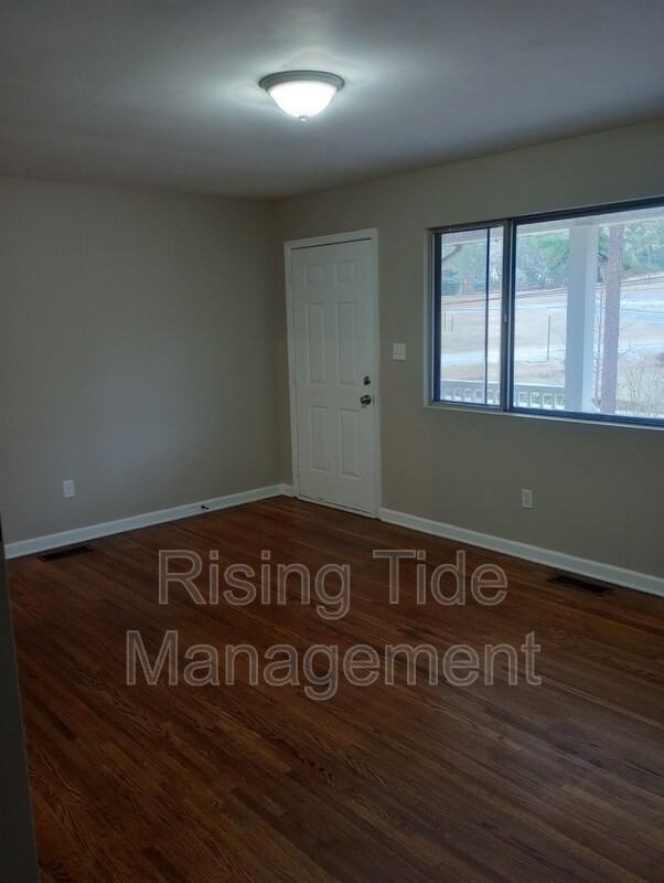 1628 Brewster Rd - Photo 2 of 5