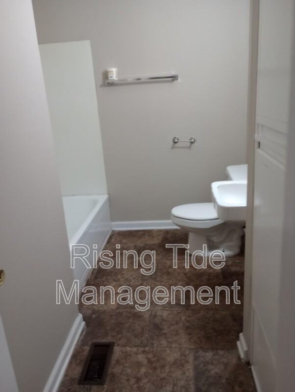 1628 Brewster Rd - Photo 4 of 5