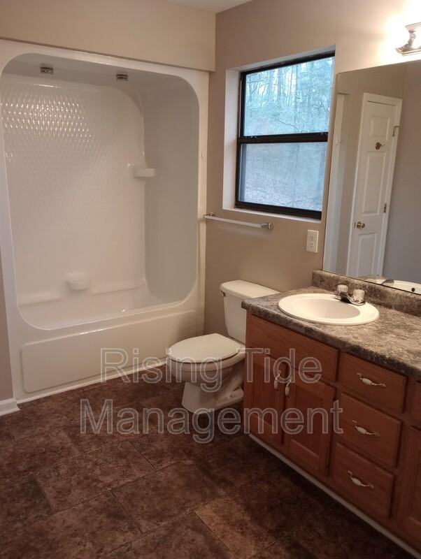 1628 Brewster Rd - Photo 5 of 5