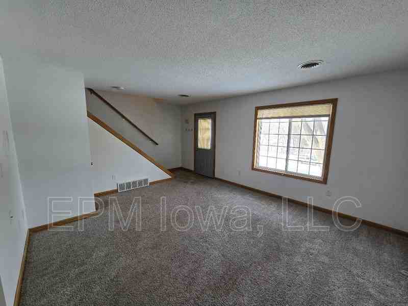 151 1/2 3rd St W - Photo 3 of 22