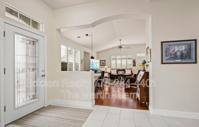 10130 Donner Peak Dr - Photo 2 of 16