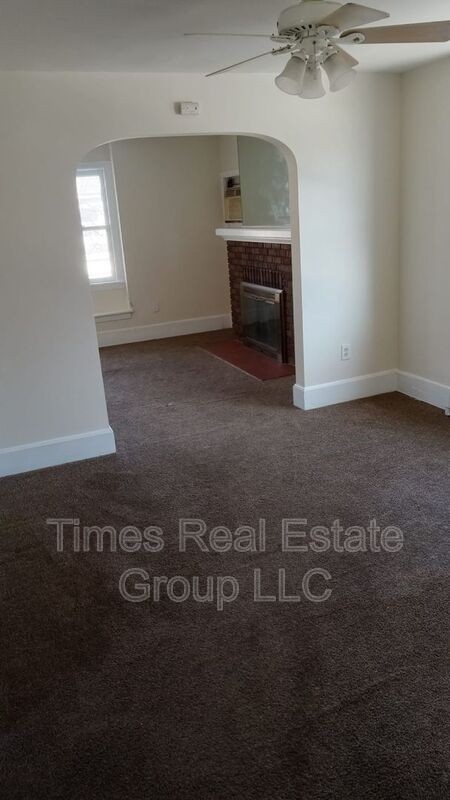 40 Beech St #2 - Photo 4 of 12