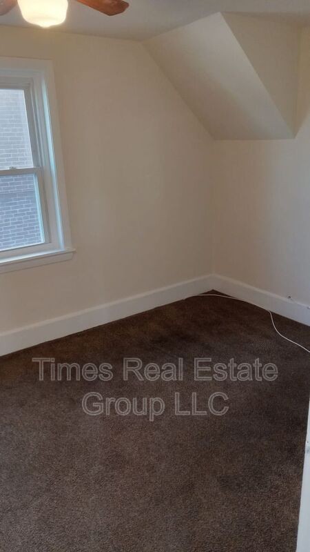 40 Beech St #2 - Photo 7 of 12