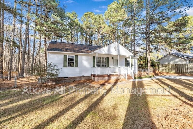 129 Hammerstone Dr - Photo 2 of 40